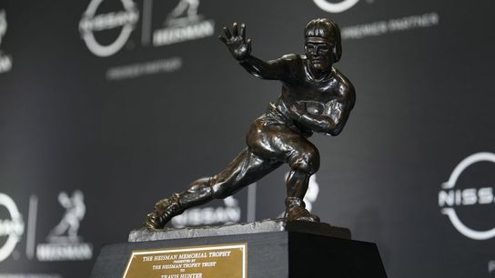 New Heisman website allows fans to cast first vote (College Football)