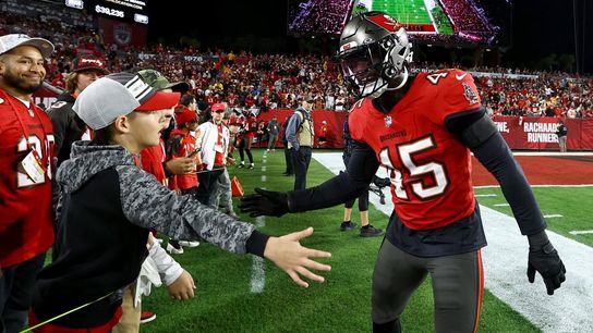 Report: New Orleans native Deion Jones to sign with Saints (NFL)