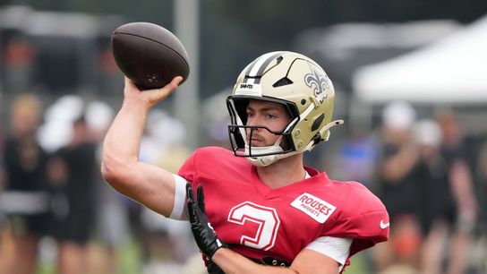 Reports: Giants sign QB Jake Haener, work out RB Najee Harris (NFL). Photo by Kirby Lee-Imagn Images