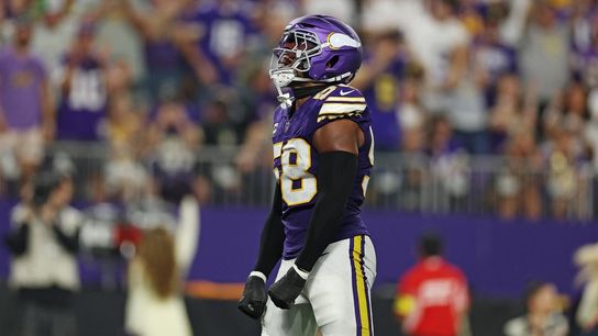 Eagles LB Jonathan Greenard active for ‘26 debut vs. Bears (NFL)