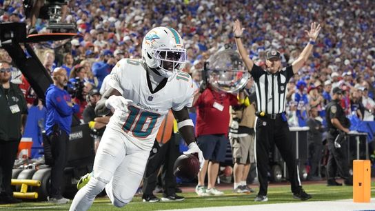 Tyreek Hill's cryptic tweet on cold weather heats up rumor mill (NFL). Photo by Gregory Fisher