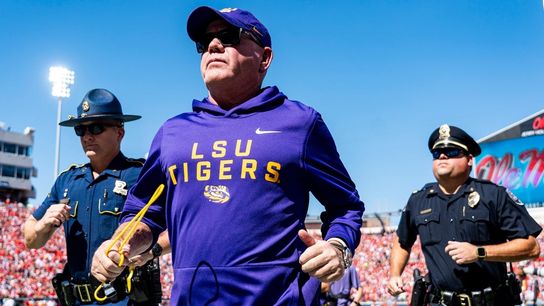 Ex-LSU, Notre Dame coach Brian Kelly joins CBS Sports (College Football)