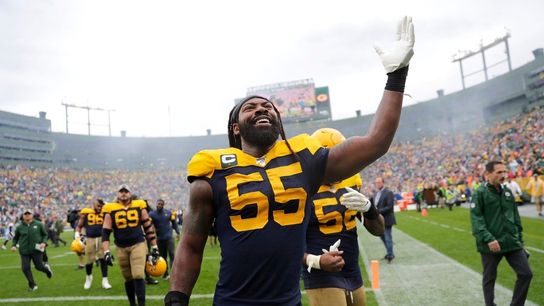 Falcons sign DE Za'Darius Smith to 1-year deal (NFL)