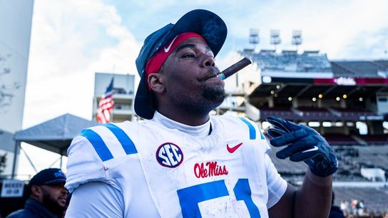 Report: Clemson notifies LSU playing former pros would breach contract (College Football)