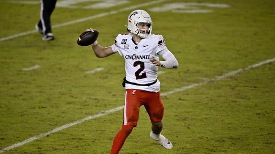 Reports: NCAA opens inquiry into Cincinnati regarding Brendan Sorsby  (College Football). Photo by Jerome Miron-Imagn Images