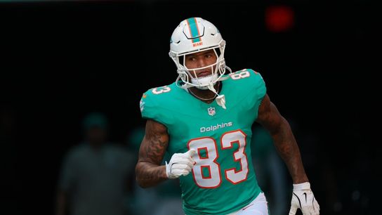 Report: Panthers agree to deal with veteran TE Darren Waller (NFL)