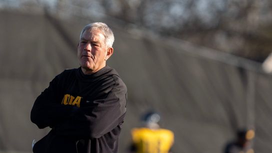 No. 22 Iowa enters opener with one question -- but it's a big one (College Football)