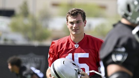 Raiders sign No. 1 overall pick QB Fernando Mendoza (NFL). Photo by Candice Ward-Imagn Images