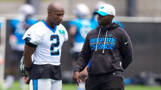 Panthers fire defensive coordinator Ejiro Evero (NFL)