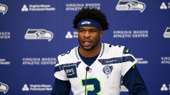 Seahawks S Nick Emmanwori passes physical (NFL)