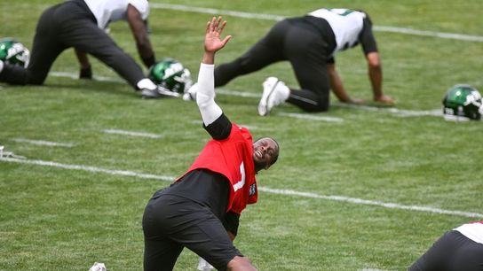 Police: Geno Smith allegations under investigation (NFL)