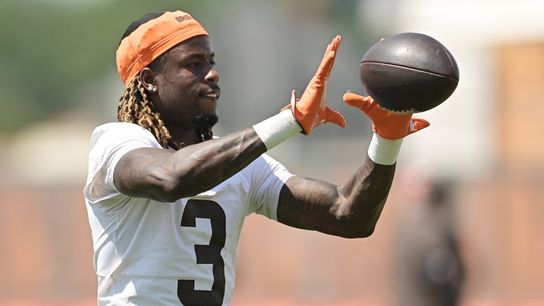 Browns' Jerry Jeudy: Clip didn't indicate his preferred QB1 (NFL). Photo by Ken Blaze-Imagn Images