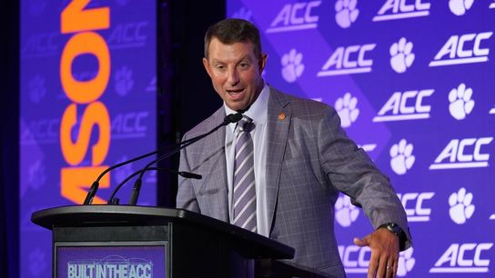ACC notebook: Dabo Swinney trusts Clemson's QB options (College Football). Photo by Jim Dedmon-Imagn Images