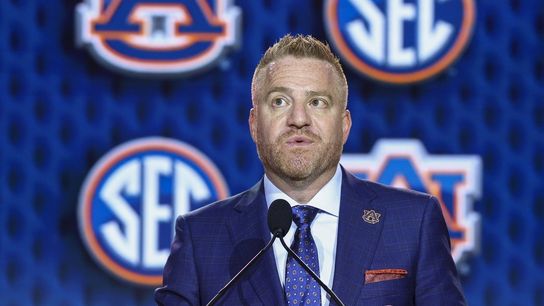 New-look Auburn, Baylor teams open season in Atlanta (College Football). Photo by Nathan Ray Seebeck-Imagn Images