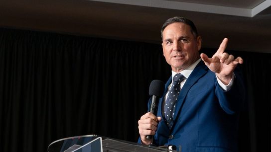 Ex-Jets doctor to meet retired K Jay Feely in Arizona election (NFL). Photo by Diannie Chavez/The Republic / USA TODAY NETWORK via Imagn Images