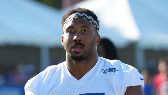 Myles Garrett says he won't influence Aaron Donald's decision (NFL)