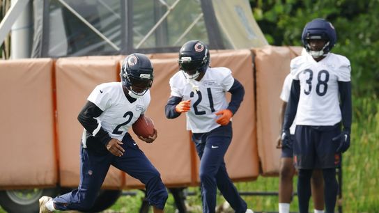 Bears S Coby Bryant carted off with apparent knee injury (NFL)