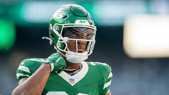 Jets RB Breece Hall leaves practice with groin injury (NFL)
