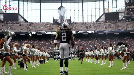 Raiders RB Ashton Jeanty (ankle) closer to return than 'some think' (NFL). Photo by Kirby Lee-Imagn Images