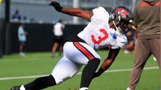 Report: Bucs rookie LB Rueben Bain Jr. has AC sprain (NFL). Photo by Corey Perrine/Florida Times-Union / USA TODAY NETWORK via Imagn Images