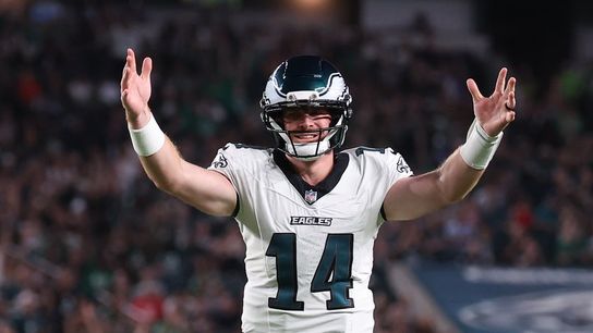 Reports: Falcons signing Andy Dalton, cutting Cooper Rush (NFL)