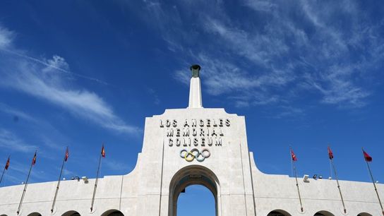 USC calls for 'increased attendance' after thin crowd for opener (College Football)