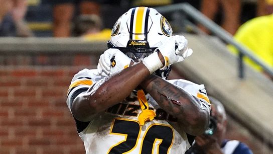 Austin Simmons shines in debut as No. 25 Missouri handles Arkansas-Pine Bluff (College Football)