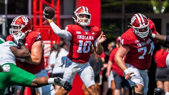 Josh Hoover throws 4 TDs in debut, No. 6 Indiana defeats North Texas (College Football)