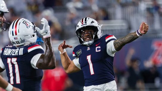 QB Noah Fifita passes milestone in Arizona's rout of Northern Arizona (College Football)