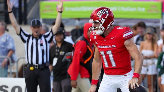 Jackson Arnold, UNLV claim roller-coaster win over Cal (College Football)