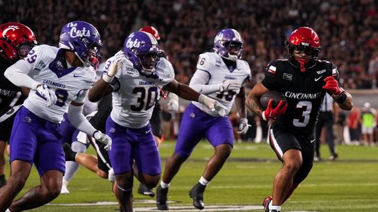 Cincinnati runs all over Western Carolina in rout (College Football). Photo by Aaron Doster-Imagn Images