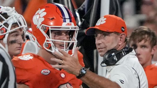 Report: Clemson QB Christopher Vizzina out vs. UNC, Tait Reynolds to start (College Football)