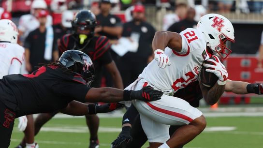 No. 13 Texas Tech stops No. 22 Houston's 2-point try to escape (College Football)