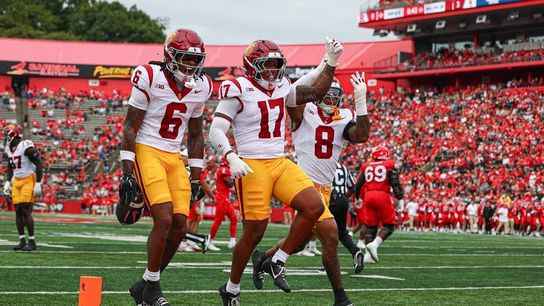 No. 12 Southern California outlasts Rutgers in Big Ten shootout (College Football)
