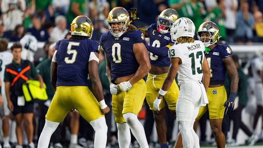 No. 3 Notre Dame blanks Michigan St. in second half; coasts to victory (College Football)