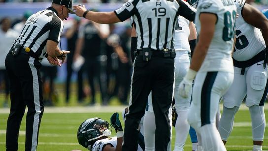 Eagles RB Saquon Barkley (stinger) returns; TE Dallas Goedert (knee) questionable (NFL)