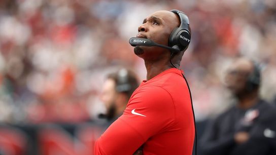 Texans coach DeMeco Ryans assumes defensive play-calling duties (NFL). Photo by Troy Taormina