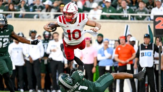 Nebraska defeats Michigan State behind ground game (College Football)