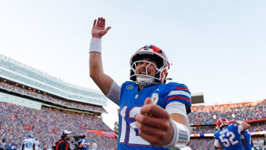 Florida makes big move up in AP Top 25 after Ole Miss win (College Football)
