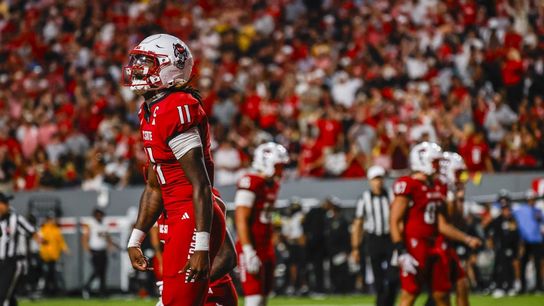 CJ Bailey keeps NC State steady in win over sloppy Louisville (College Football)