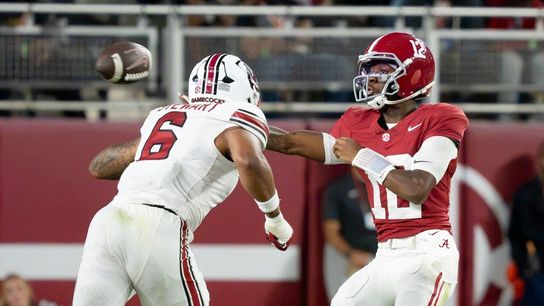 SEC, South Carolina issue 1-game suspension to Dylan Stewart for punch (College Football)