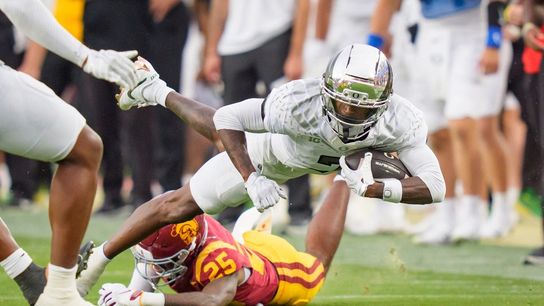 No. 20 Oregon handles No. 12 USC after losing star QB Dante Moore (College Football)