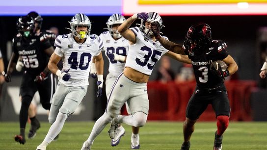 Cole Tabb’s 3 TDs lift Cincinnati past Kansas State (College Football)