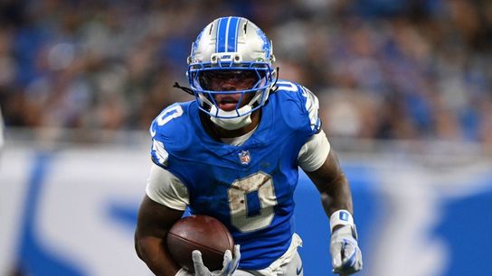 Jahmyr Gibbs scores 3 TDs as Lions survive Jets with late takeaway (NFL). Photo by Lon Horwedel