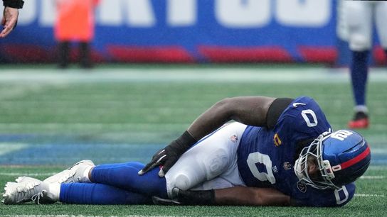 Report: Giants fear torn ACL for OLB Brian Burns (NFL)