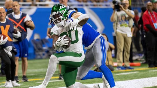Report: Jets RB Breece Hall (quad) week-to-week (NFL)