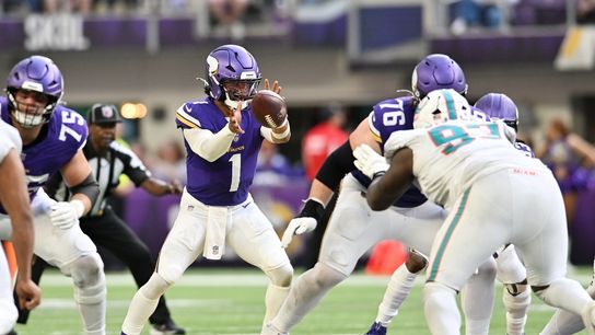 Vikings improve to 4-0 with 5 FGs, keep Dolphins winless (NFL)