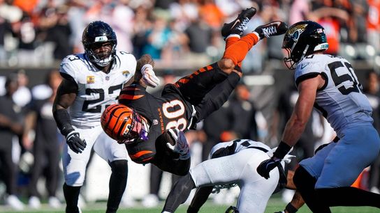 Eagles offense in transition faces stiff challenge from Jaguars defense (NFL)
