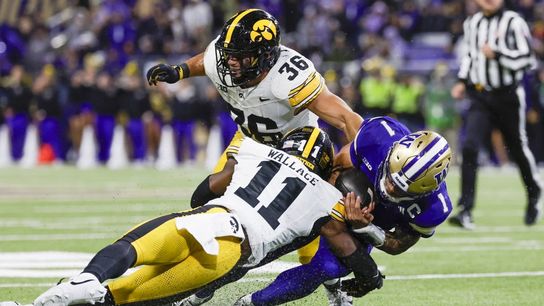 Washington QB Demond Williams Jr. (rib) questionable to face surging Purdue (College Football)