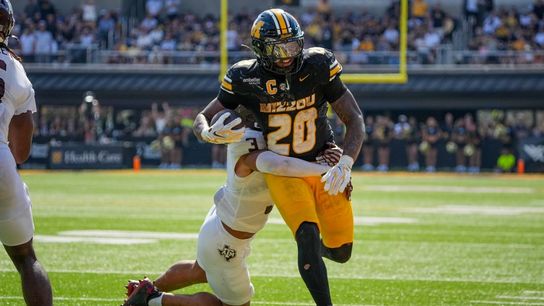 Jamal Roberts tops 200 again as No. 14 Missouri routs Texas A&M (College Football). Photo by Denny Medley
